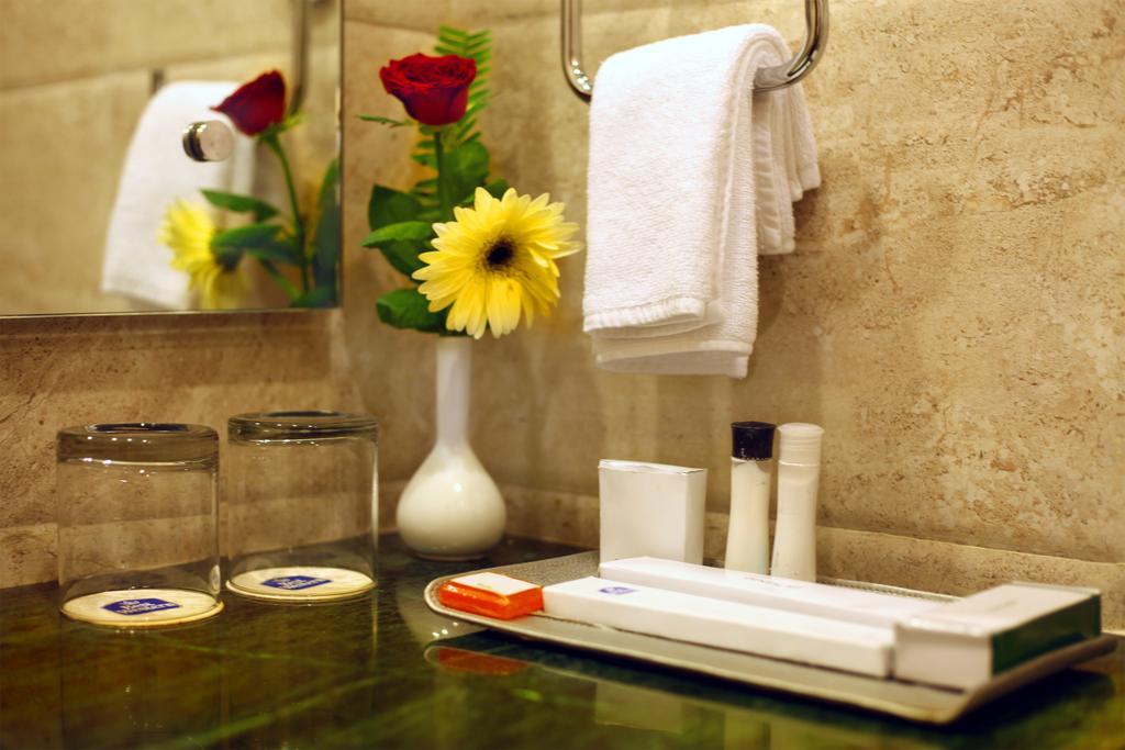 Continent Nakodar Hotel & Resorts Zewnętrze zdjęcie