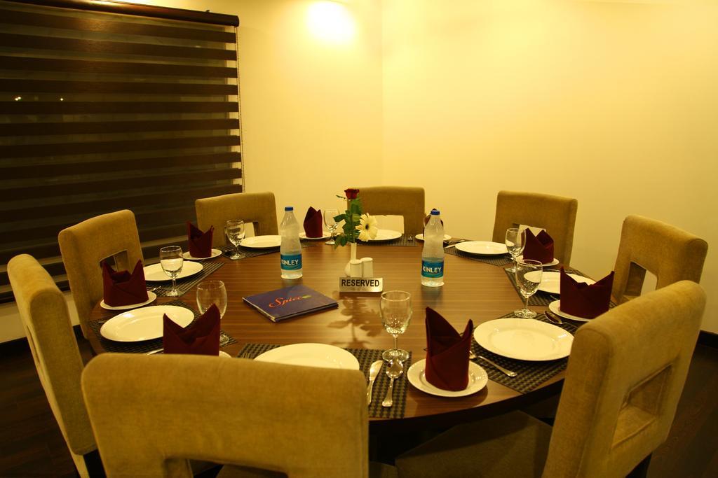 Continent Nakodar Hotel & Resorts Zewnętrze zdjęcie