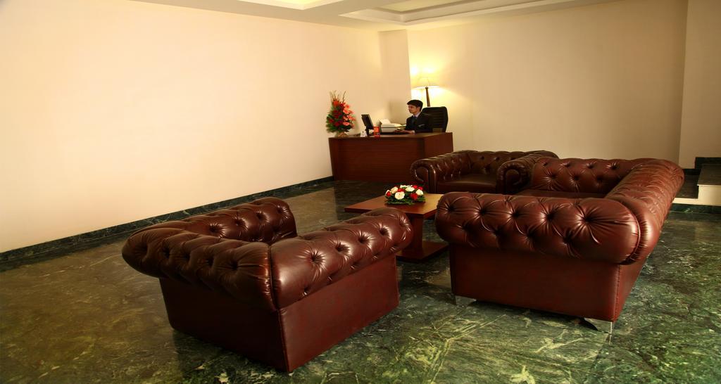 Continent Nakodar Hotel & Resorts Zewnętrze zdjęcie